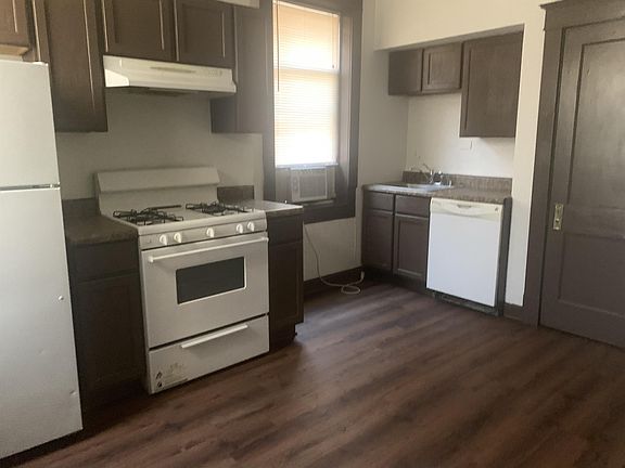 2nd image of 3638 S Compton Ave #1