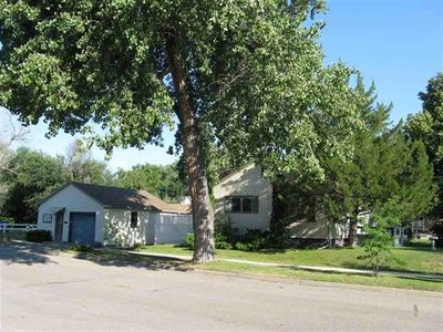 1216 11th Ave, Belle Fourche, SD, 57717