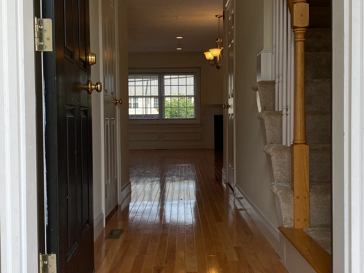 2 bed, 2.5 bath, 1700 sqft, $2,900 — Photo 4