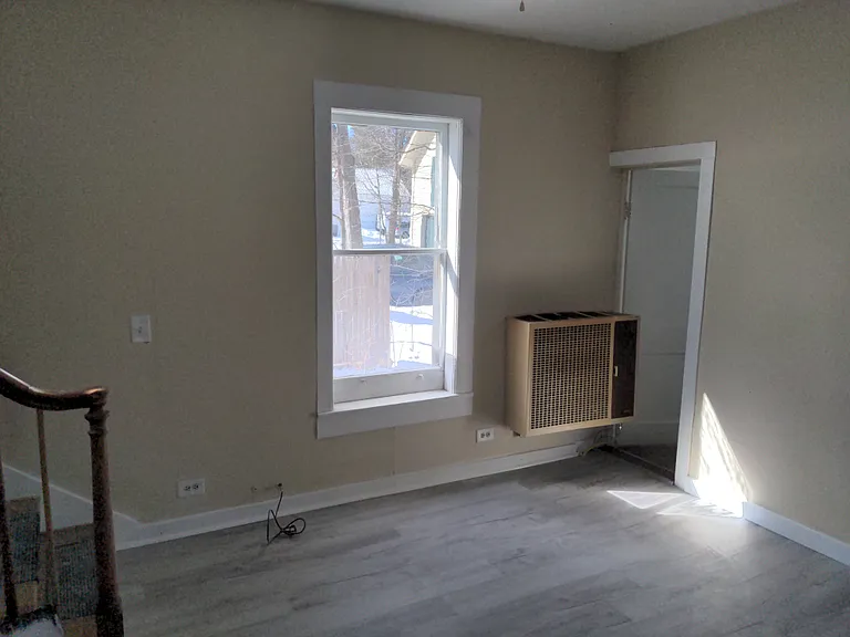 15 Clinton St — Photo 9