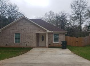 1850 Walton Rd, Tyler, TX 75701