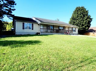 7135 Hurst Ln, Knoxville, TN 37918