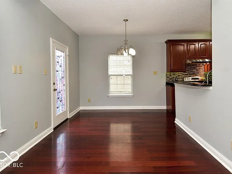 15208 Radiance Dr — Photo 17