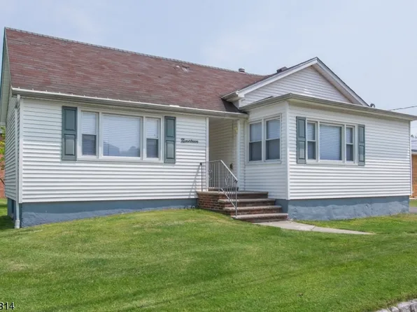 19 Colt St, Fairfield Twp., NJ 07004