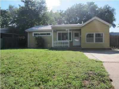 311 S Hungerford Ave, Haysville, KS, 67060