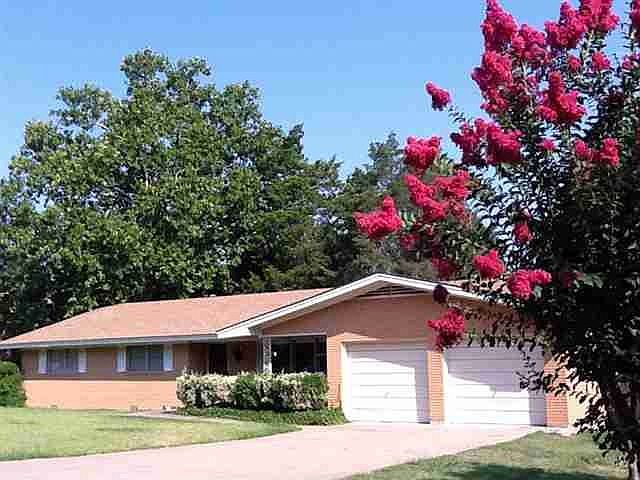 1st image of 9117 Lark Dr