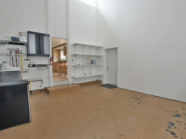 886 Bayleaf Ct — Photo 22