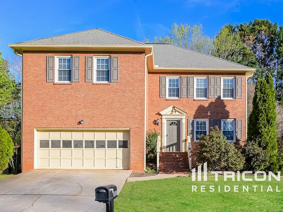 1st image of 2950 Oak Meadow Dr