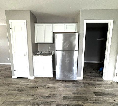 4th image of 817 S 9th St