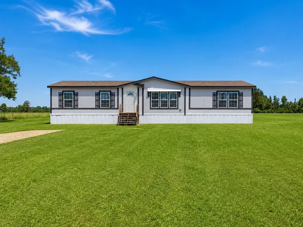 1942 Fm 82 W, Kirbyville, TX 75956