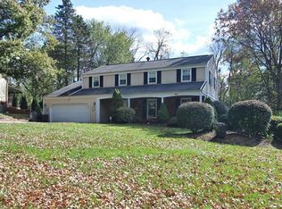 106 Sheffield Ln, Canonsburg, PA