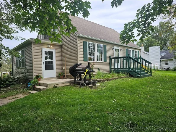 6336 Knowlesville Rd, Oakfield, NY 14125