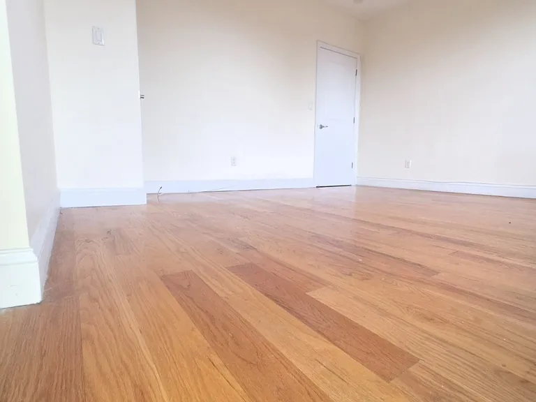 30 Rogers Ave #3A — Photo 12