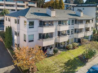 1115 4th Ave S APT 3C, Edmonds, WA 98020