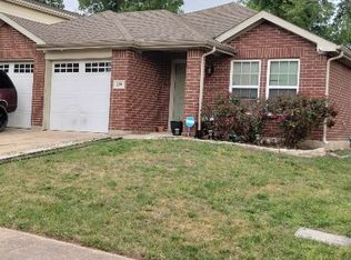 259 Green Meadows Rd, Wilmer, TX 75172