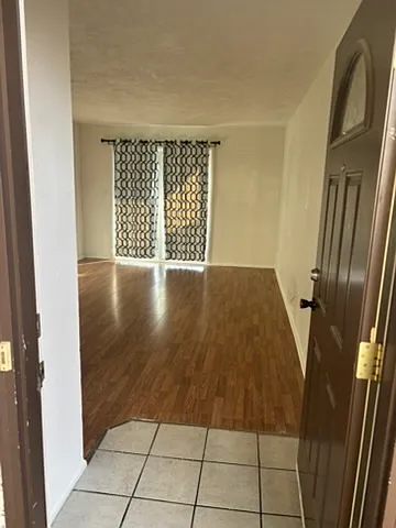 Building Photo - 1440 Vega Cir #7