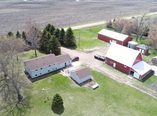 51524 220th St, Morris, MN 56267