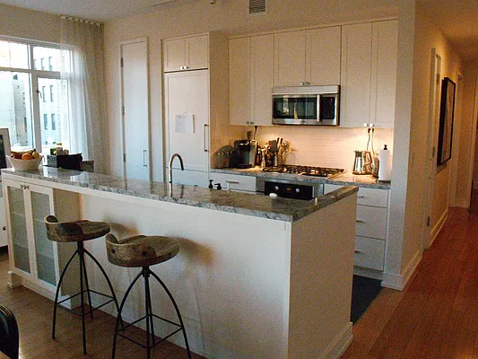 Rented by Realty Collective | media 26