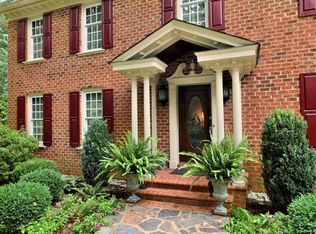 2911 Vistapoint Rd, Midlothian, VA 23113