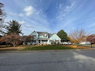 543 Trails End Ct, Forks Township, PA 18040
