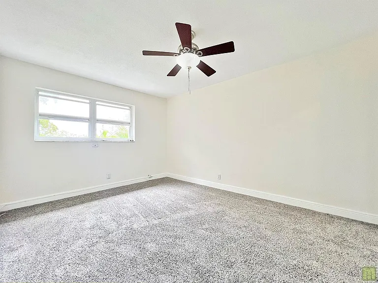 1490 NW 43rd Ave #206 — Photo 15