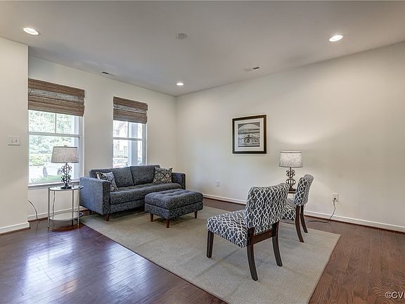 5th image of 10603 Marions Pl