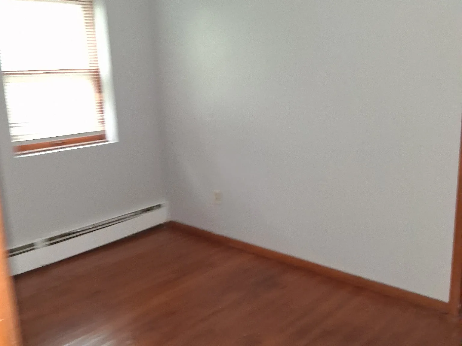 1 bed, 600 sqft, $1,050 — Photo 3