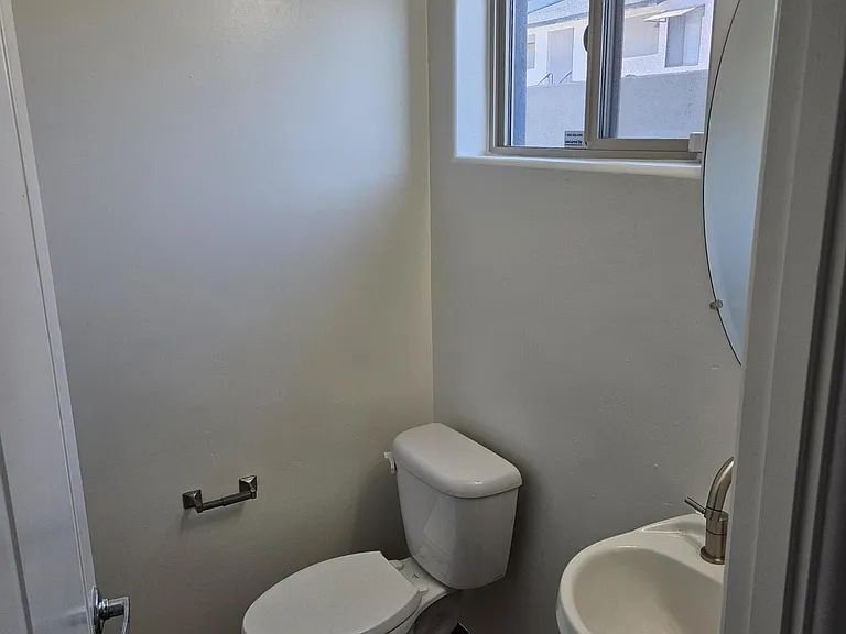 4113 N 22nd St #19A — Photo 10