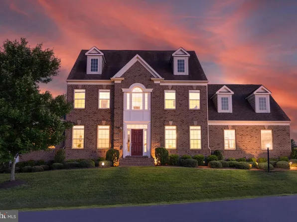 42093 Lochiel Ln, Leesburg, VA 20176