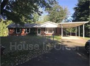 3 Charland Forest Rd, Asheville, NC 28803