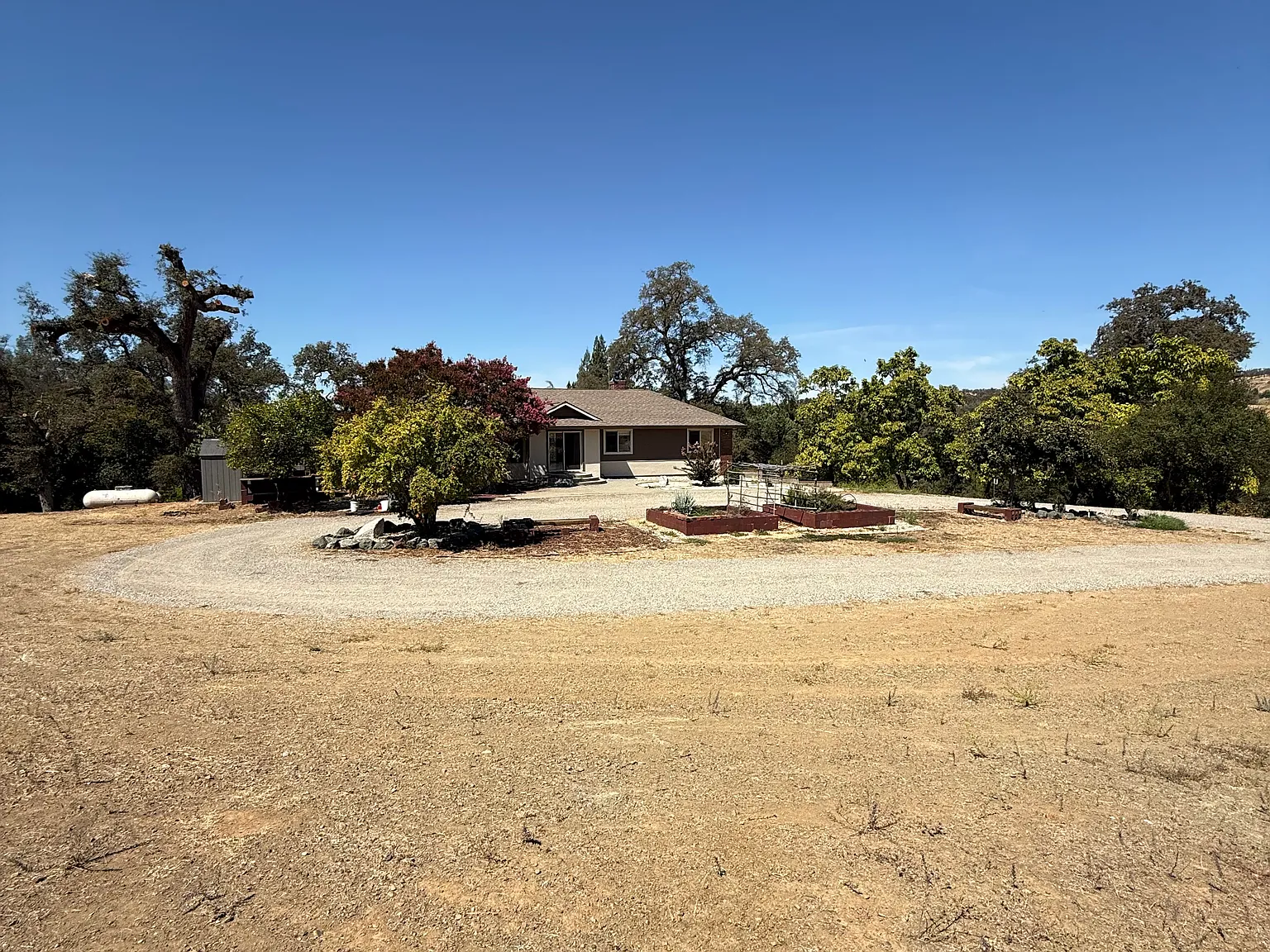 N Kilaga Springs Rd, Lincoln — Photo 2