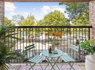 198 21st St APT 2A, Brooklyn, NY 11232