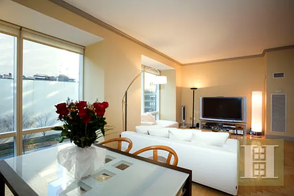 Rented by Halstead Real Estate | media 27