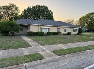 203 S Commerce St, Ardmore, OK 73401