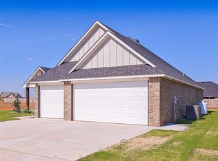 25166 Ethan St, Cashion, OK 73016