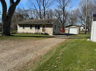 9121 N Maltby Rd, Brighton, MI 48116