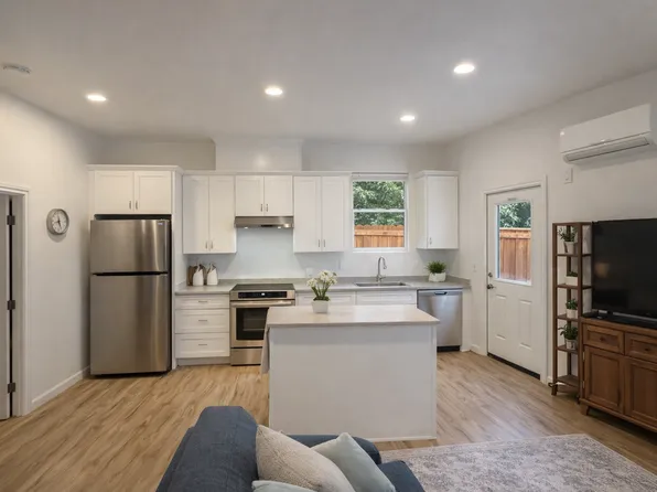 1307 Daphne Dr Unit 2, San Jose, CA 95129