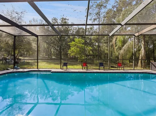 1208 Darcy Rd, Lady Lake, FL 32159