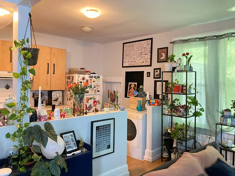 102 Mansfield St #3 — Photo 3