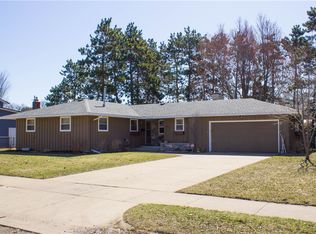 817 E Taft Ave, Eau Claire, WI 54701