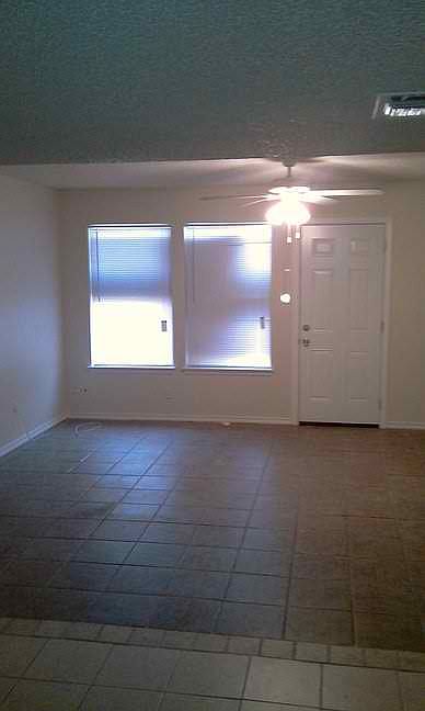 1st image of 3209 Las Vegas Trl APT 1