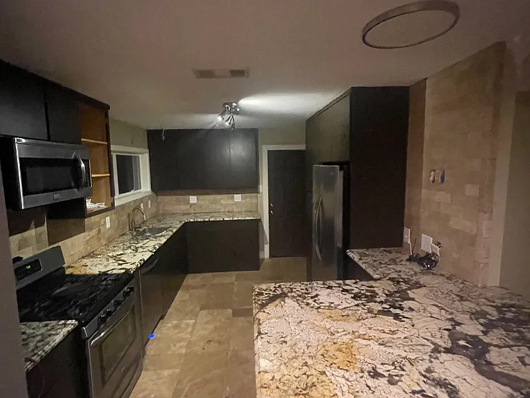 2522 Maverick Ave — Photo 12