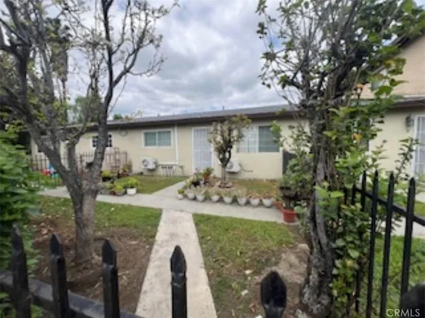 1064 Waters Ave, Pomona, CA 91766