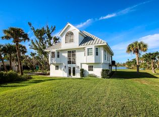 235 Palm Lake Dr, Sanibel, FL 33957