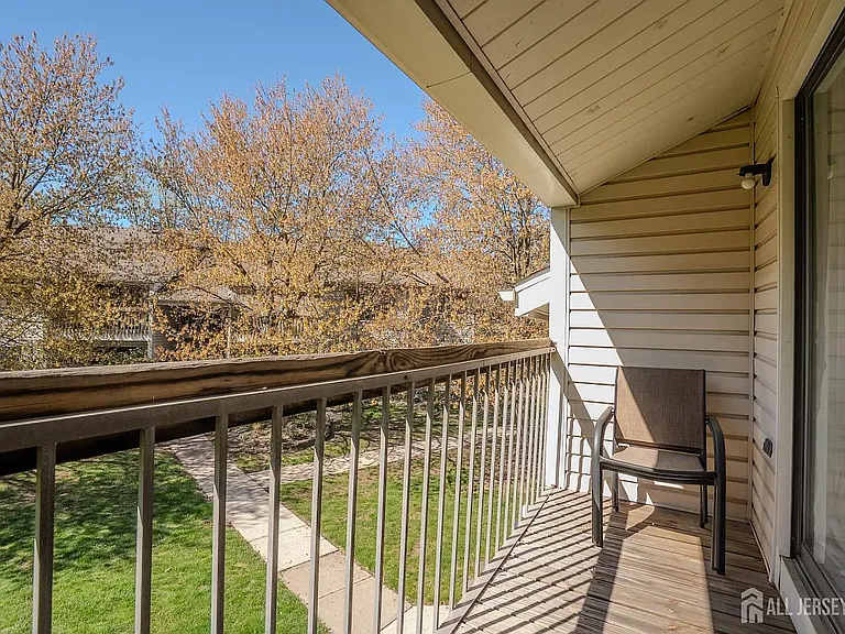 88 Crabapple Ln #88 — Photo 3