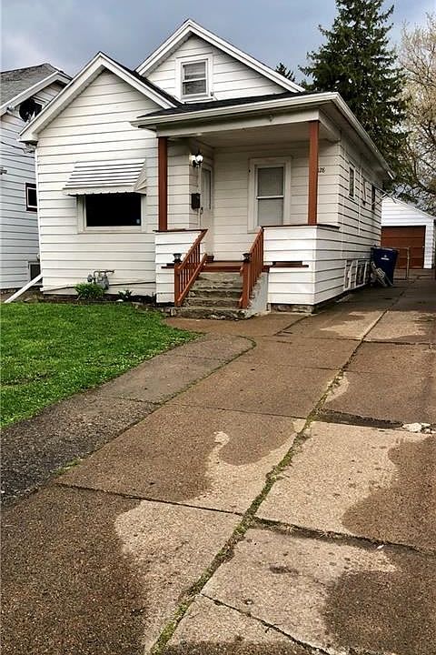 1st image of 128 Camden Ave