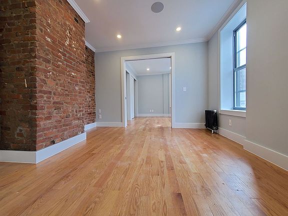 3rd image of 1685 1st Ave APT 20
