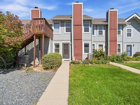 2nd image of 306 Sundance Cir N #C203