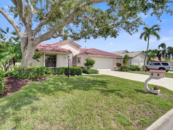 8860 Boatswain Drive, Boynton Beach, FL 33436