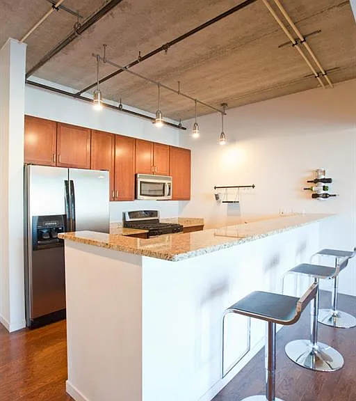 3670 Woodward Ave #410 — Photo 8